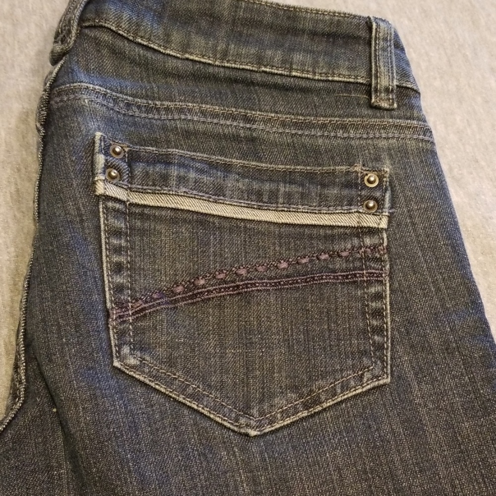 Size 27 Garage Jeans